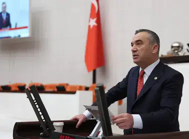 Yerel Yönetimlerin Yetkileri Siyasi Onaya Bağlandı, Aydın Uyardı!