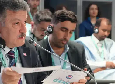 Başkan Genç, Bakü’deki Toplantıda Barınma Hakkı Konuşuldu