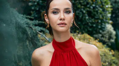 Kadıköy'de İrem Helvacıoğlu'na Çarpan Kaza Paniğe Neden Oldu