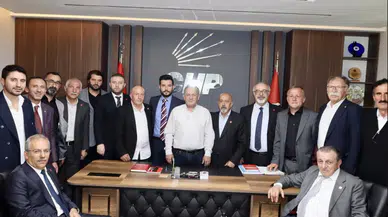 CHP ve AK Parti'de Tek Aday Gündemi: Tartışmalar Tırmanıyor!