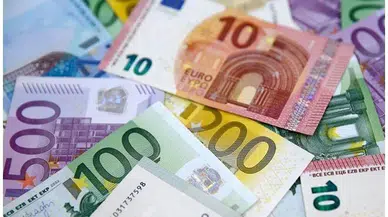 Fransa'daki Siyasi Çalkantılar Euro'ya Yön Verecek Etkenler Arasında!