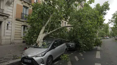 Fransa'da Benjamin Fırtınası: 1200 İtfaiye Erinden Acil Müdahale!