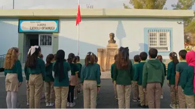 Uzak Şehir'den 10 Kasım'ı Anma: Duygusal Sahneyle İzleyiciler Coştu