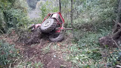 Samsun'da Traktör Devrildi: Sürücü Acil Servis'e Yollandı!
