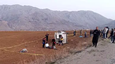 Kahramanmaraş'ta İşçi Minibüsü Takla Attı: 2 Ölü, 7 Yaralı