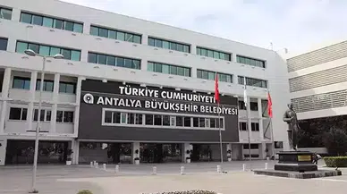 Antalya'da Yolsuzluk Skandalı: 8 Şüpheli Gözaltında!