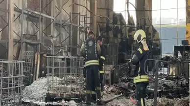 Dilovası'ndaki Kozmetik Fabrikası Yangınında Ölü Sayısı 7'ye Yükseldi