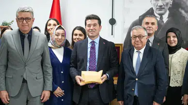 Ortahisar'da Eğitim İçin 61 Bin TL Burs Bağışı Yapıldı