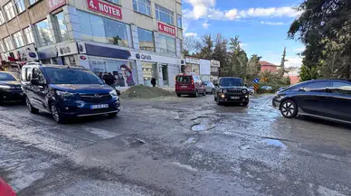 Trabzon'da Yol Çalışmaları Esnafı ve Halkı Zor Durumda Bırakıyor