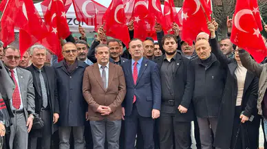 İYİ Parti'den Türk Bayrağı Vurgusu: Kalleşlere Karşı Mücadele Edeceğiz