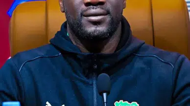 Trabzonspor'un Yıldız Futbolcusuna Milli Takım Hocasından Övgüler