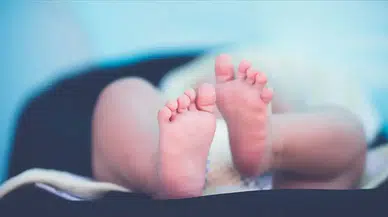 Fatih'te Bebek Ölümü Olayında Aile Üyeleri Gözaltına Alındı