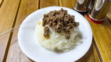 Aydın'da Cami Önünde Domuz Eti İkramı İddiası Yeniden Gündemde!