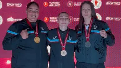 Trabzonsporlu Boksörler Büyük Kadınlar Şampiyonası'nda Madalya Kazandı