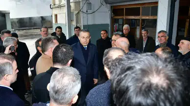 Arsin'de Fındık Fabrikasında Yangın Kontrol Altına Alındı