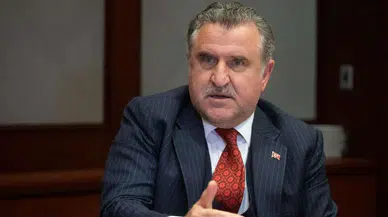 Bakan Bak Trabzon'da Spor Tesislerinin Açılışında Gençlerle Buluşacak