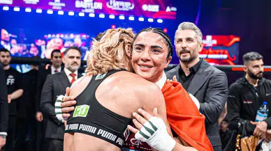 Ankara'da Vendetta Fight Nights'da Sabriye Şengül Rüzgarı Esti