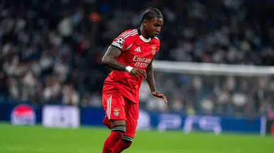 Benfica, Trabzonspor'un Yıldızlarına 15 Milyon Euro'luk Teklif Sundu!