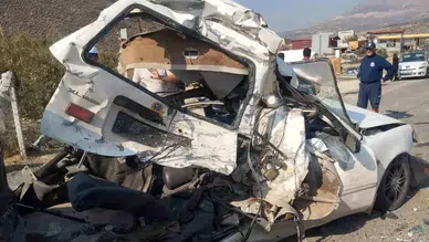 Hatay'da Tır Kazası: 5 Yaralı, Durum Ciddiyetini Koruyor!