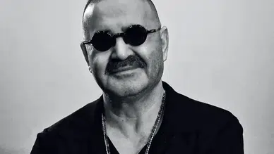 Şafak Sezer'in Gala Görünümü Sosyal Medyada Tartışma Yarattı