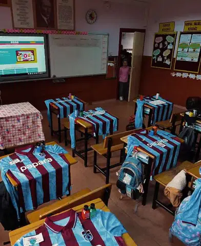 Trabzonspor, 23 Nisan'da çocuklara unutulmaz bir sürprizle neşe saçtı