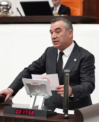 Acele Kamulaştırma Eleştirisi: Mülkiyet Hakları Tehdit Altında mı?