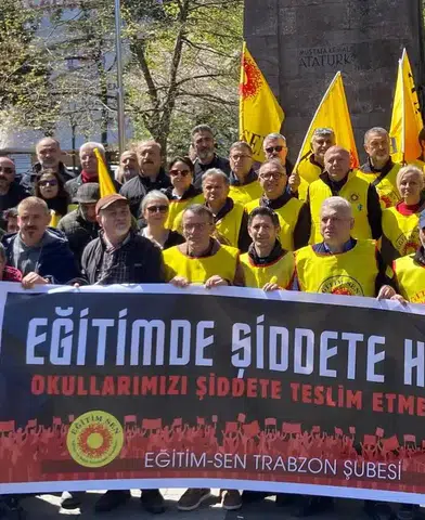 Eğitim Sen'den Sert Uyarı: Yetkililer Eğitime Şiddete Son Vermeli!