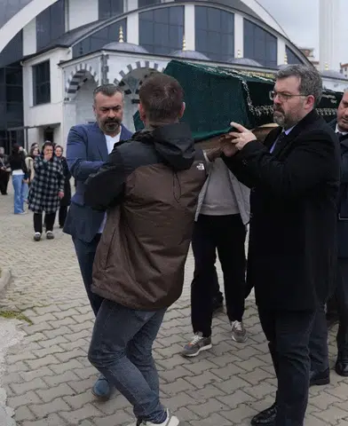 Prof. Dr. Durmuş Ekiz, Eğitim Camiasında Derin Bir Üzüntüyle Uğurlandı