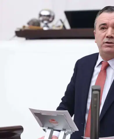 İYİ Parti, Öcalan'ın Konut Sorununu Meclis Gündemine Taşıdı!