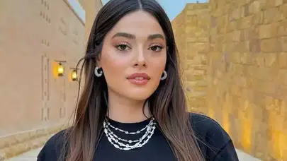 Aynadaki Yabancı’nın Azra’sı Simay Barlas Kimdir Kaç Yaşında Nereli