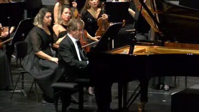 İstanbul Devlet Senfoni Orkestrası 80. Yılını Görkemli Konserle Açtı