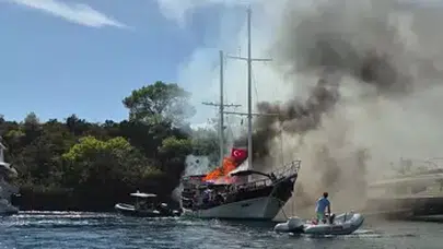 Fethiye'de gulet teknesinde yangın paniği: Ekipler seferber oldu!