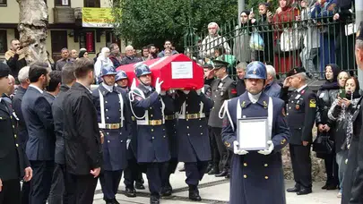 Akyazı'da Jandarma Aracıyla Yaşanan Kazada İki Personel Şehit Oldu