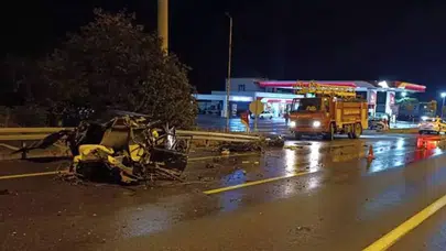 Afyonkarahisar'da trafik kazası: 1 ölü, 1 ağır yaralı!