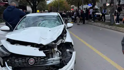 Adapazarı'nda Yaya Geçidinde Hızla Geçen Kadına Otomobil Çarptı