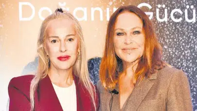 Hülya Avşar'dan Gençler Ve Yapay Zeka Üzerine Çarpıcı Açıklamalar!