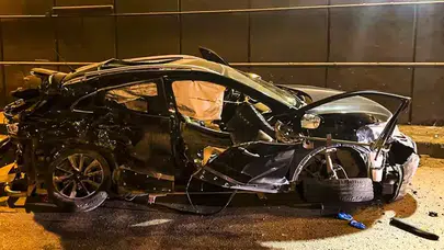 Adana'da Feci Kaza: 20 Yaşındaki İki Genç Arkadaş Hayatını Kaybetti