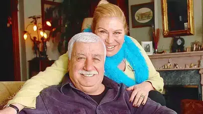 Türk Tiyatrosunun Efsane İsimlerinden Ahmet Gülhan Hayatını Kaybetti