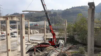 Trabzon Araklı’da İş Kazası: Halatlar Koptu, 2 İşçi Yaralandı