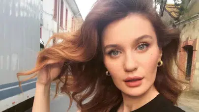 Taşacak Bu Deniz, Berna Koraltürk İle Büyük Bir Başarıya İmza Atıyor!