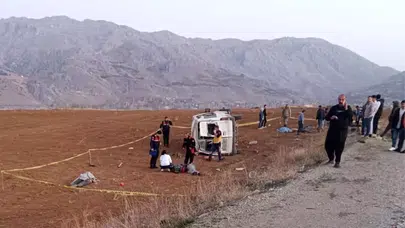 Kahramanmaraş'ta İşçi Minibüsü Takla Attı: 2 Ölü, 7 Yaralı