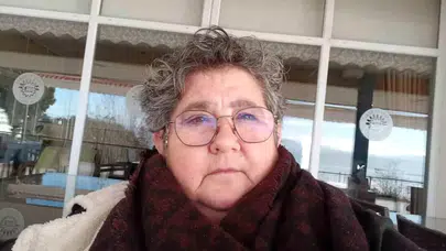 Isparta'da Emekli Öğretim Üyesi Emine Ersöz Evinde Ölü Bulundu