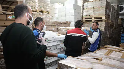 Antalya'da 25 Ton Son Kullanma Tarihi Geçmiş Tavuk Ürünü Ele Geçirildi