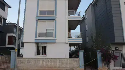 Polis Memurunun Ailesini Vurması Antalya'yı İkiye Böldü: Toplum Şokta