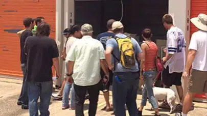 500 Dolara Alınan Depo, 7.5 Milyon Dolarlık Nakitle Hayatı Değiştirdi!