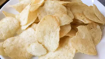 İngiltere'de Calbee Cipsleri Alerjen Uyarısıyla Geri Çağrıldı