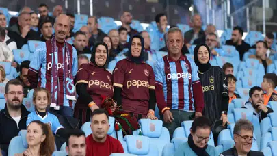 "Trabzonlu Kadınların Trabzonspor'a Olan Tutkusu: Bir Şehrin Destanı"