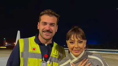 Ebru Gündeş, Havalimanında Hayranıyla Anlık Samimiyet Yaşadı!
