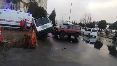 Sürmene'de İki Araç Kanalda Bulundu: Yaralı Yok, Paniğe Neden Oldu