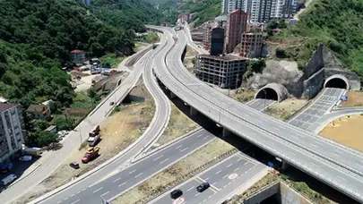 Trabzon'da Yol Çalışmaları Ulaşımda Kesintilere Neden Oluyor